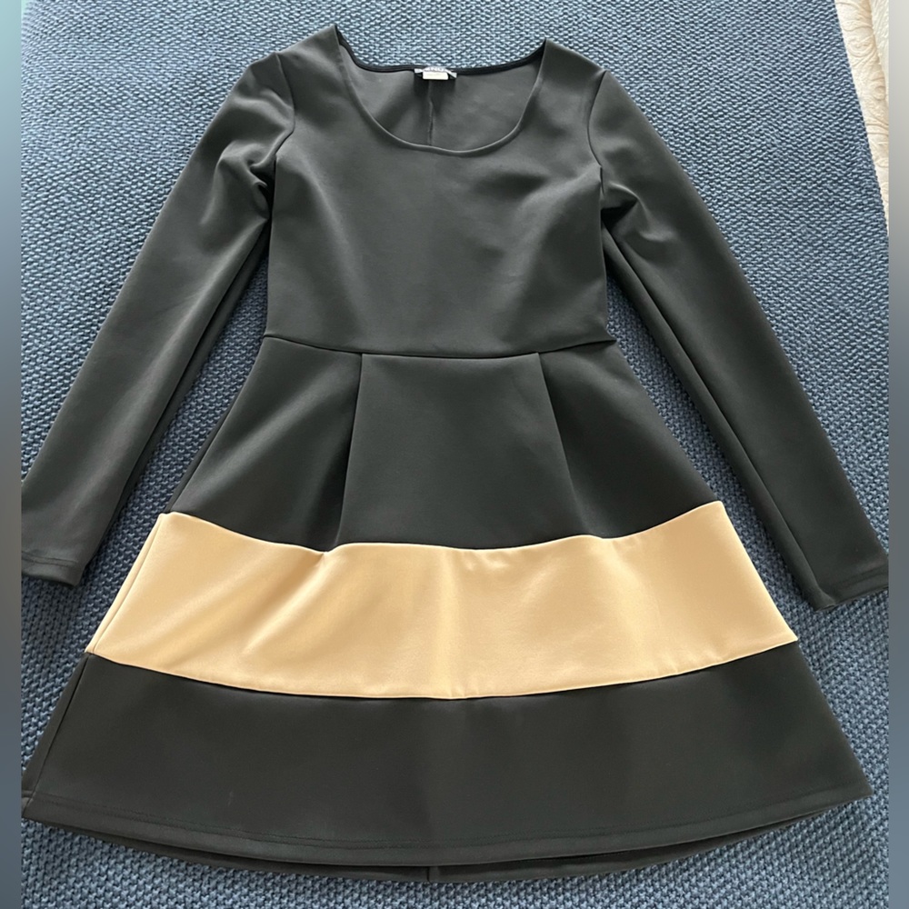 BNWOT Venus dress